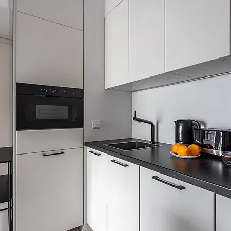 P&o Mennica Vii Apartman *