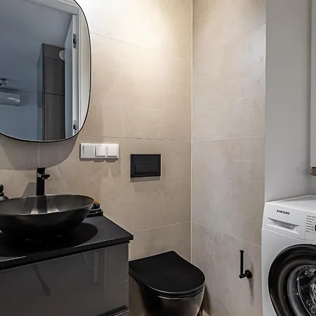 Apartmán P&o Mennica Vii *